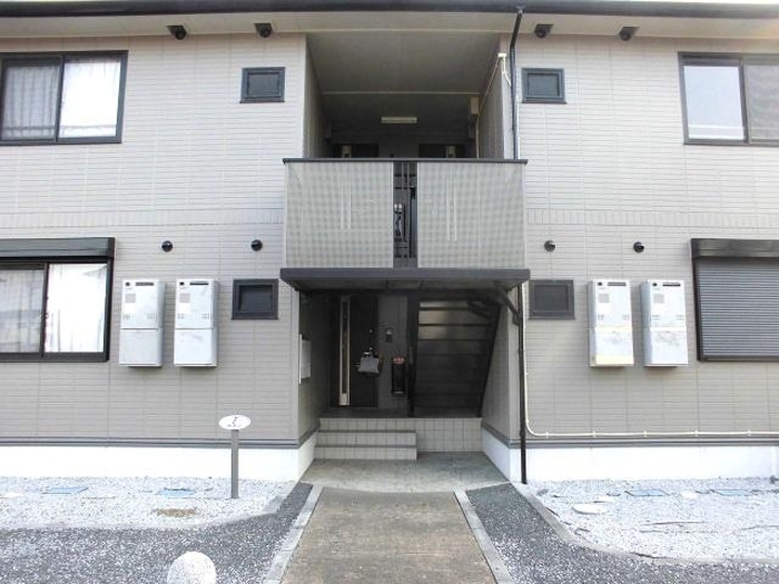 17/28 エントランス