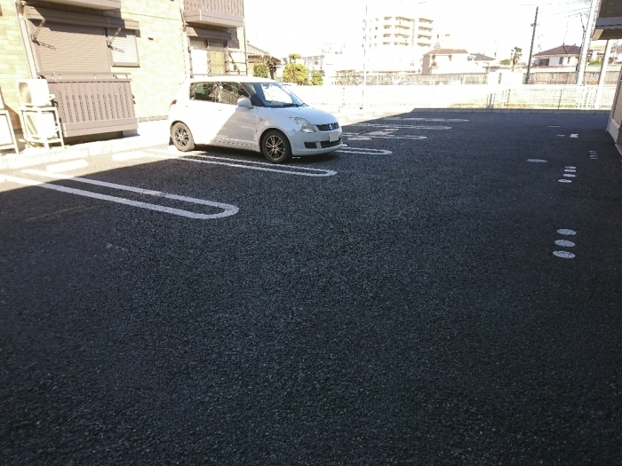 18/29 駐車場