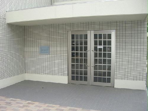 14/22 エントランス