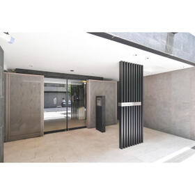 16/24 エントランス