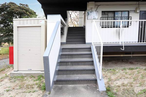 15/16 エントランス