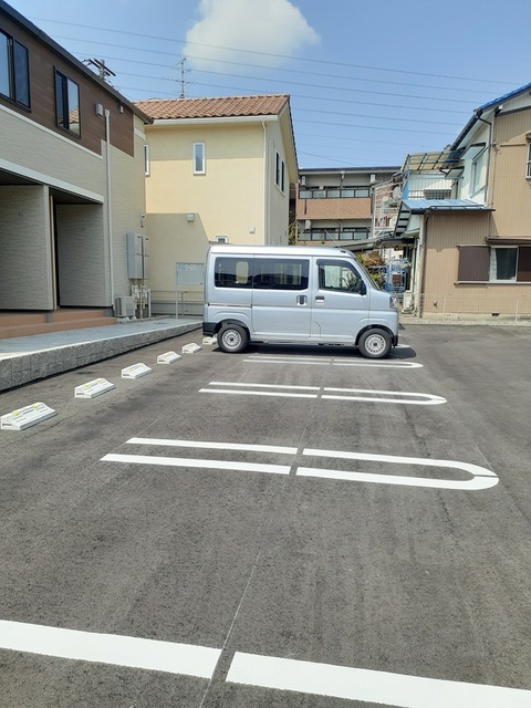 16/22 駐車場