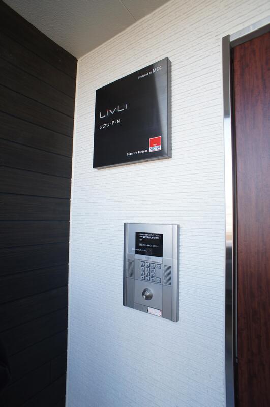 19/22 エントランス