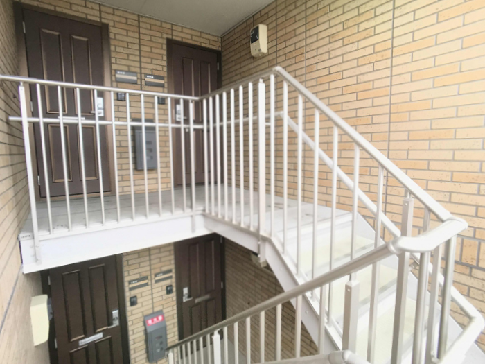 17/28 エントランス