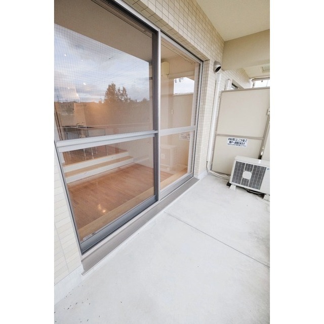 15/30 バルコニー