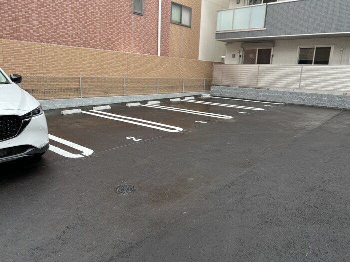 3/7 駐車場