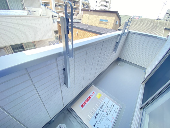 18/20 バルコニー