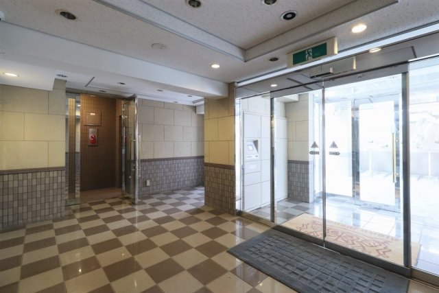 21/24 エントランス