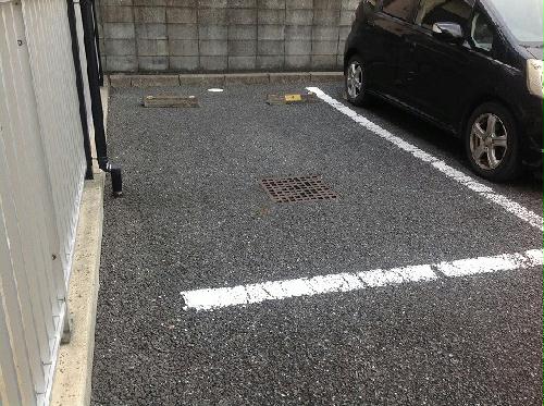 2/2 駐車場