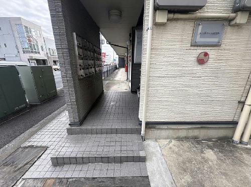 14/21 エントランス