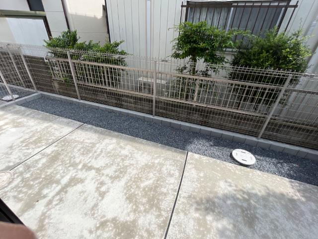 18/23 バルコニー