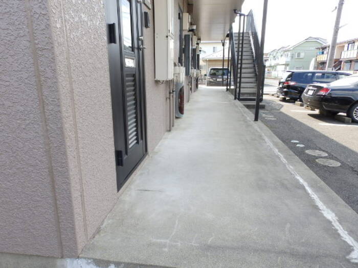 17/25 エントランス