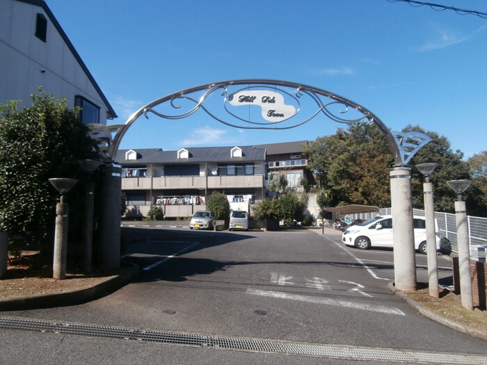 19/20 エントランス