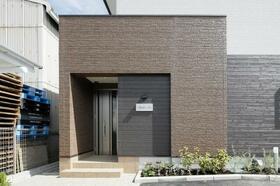 2/3 エントランス