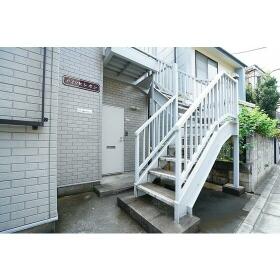 16/17 エントランス