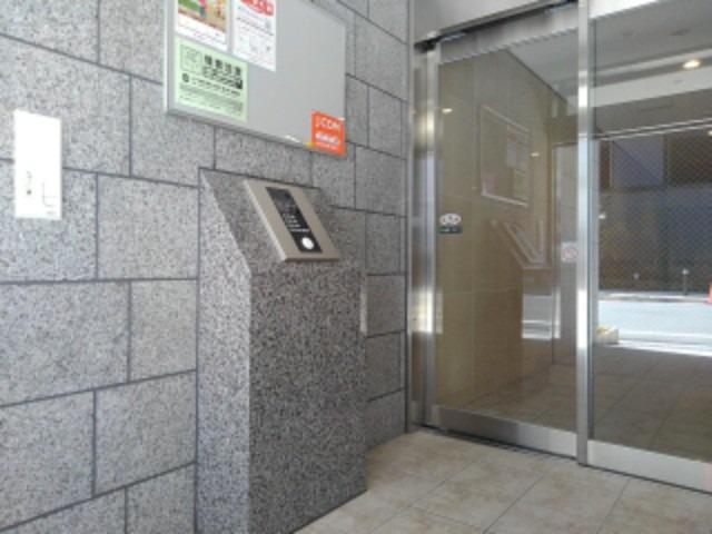 13/20 エントランス