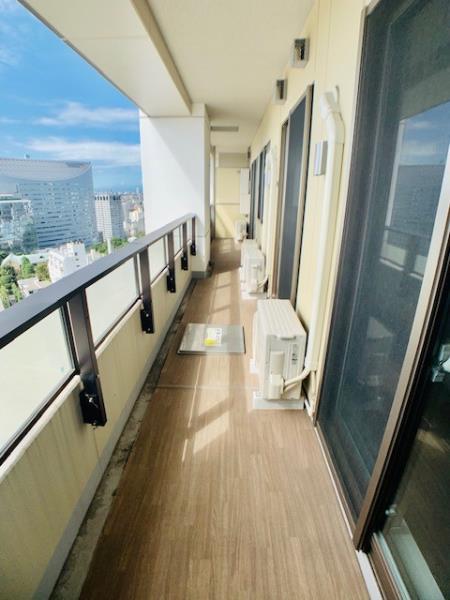 22/30 バルコニー