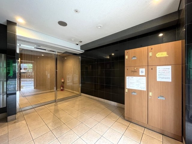 3/4 エントランス