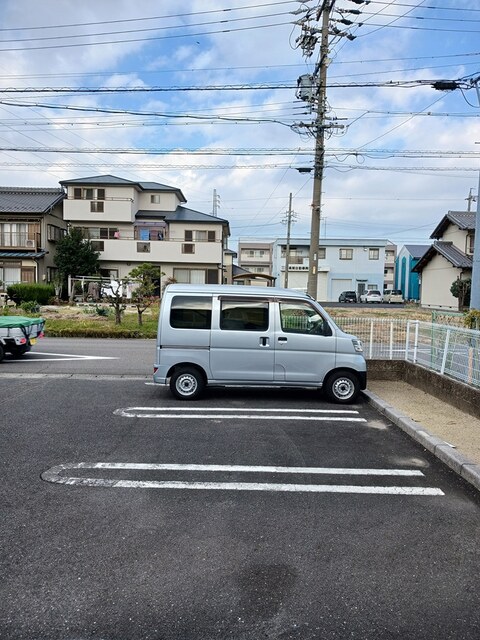 15/25 駐車場