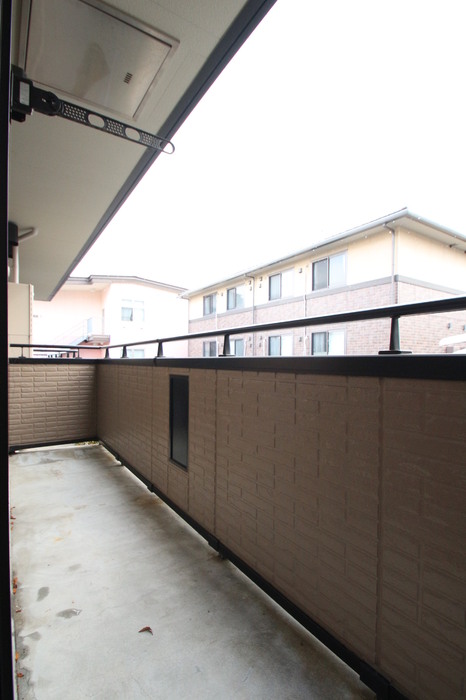 13/22 バルコニー