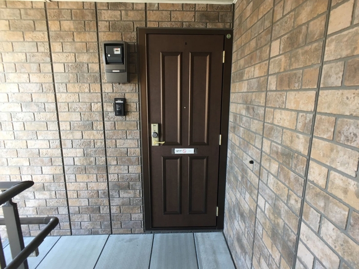 19/28 エントランス