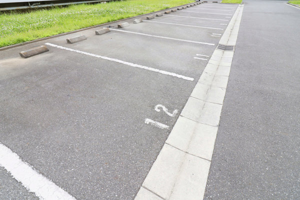 3/3 駐車場