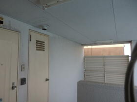 14/15 エントランス