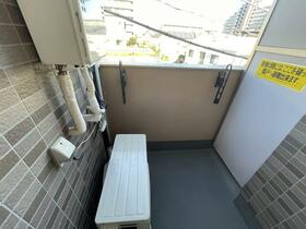 16/16 バルコニー