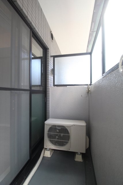 19/26 バルコニー