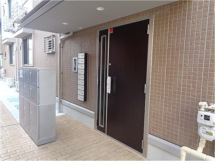 5/8 エントランス