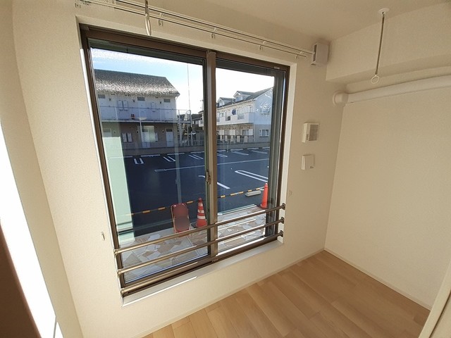 19/28 バルコニー