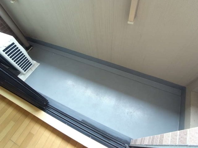 15/21 バルコニー