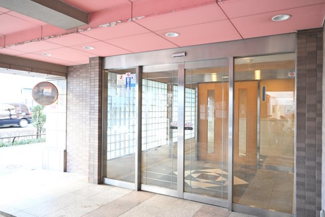 19/21 エントランス