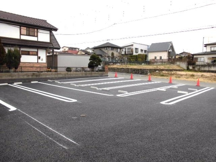 20/28 駐車場