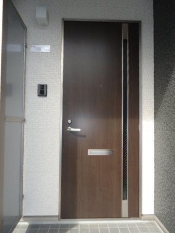 23/29 エントランス