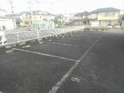 14/16 駐車場