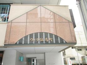 16/16 エントランス