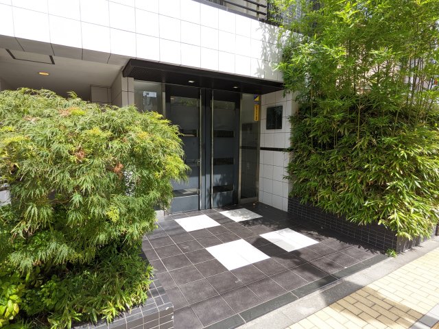 29/30 エントランス