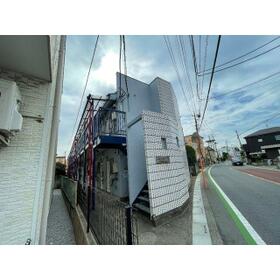 2/4 エントランス