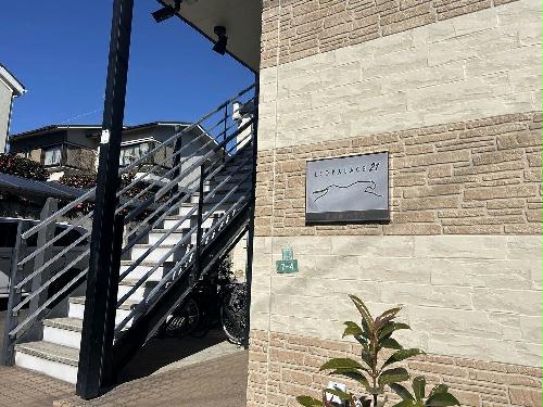 14/14 エントランス