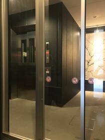 3/5 エントランス