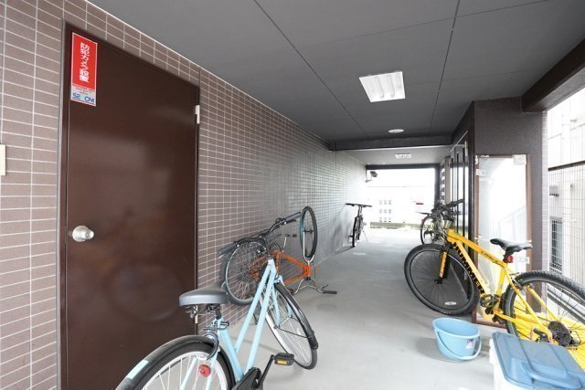 19/27 駐車場