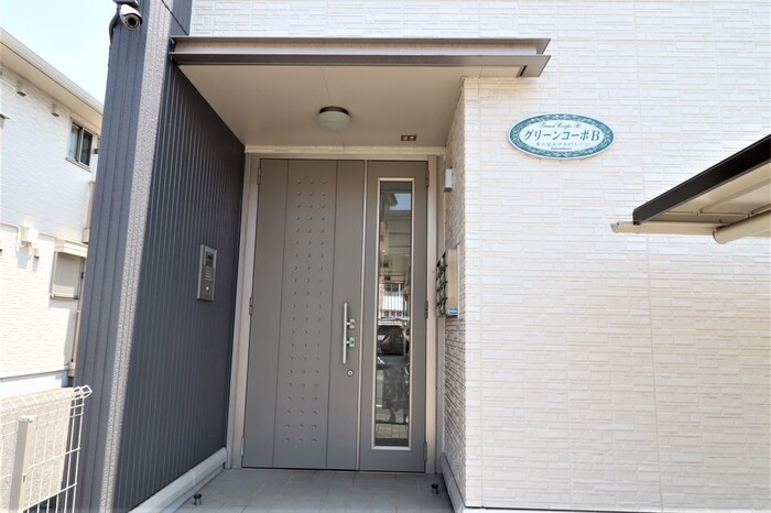 16/25 エントランス