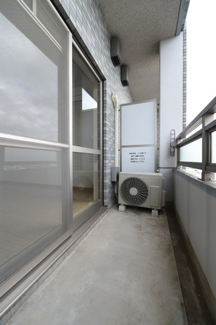 20/30 バルコニー