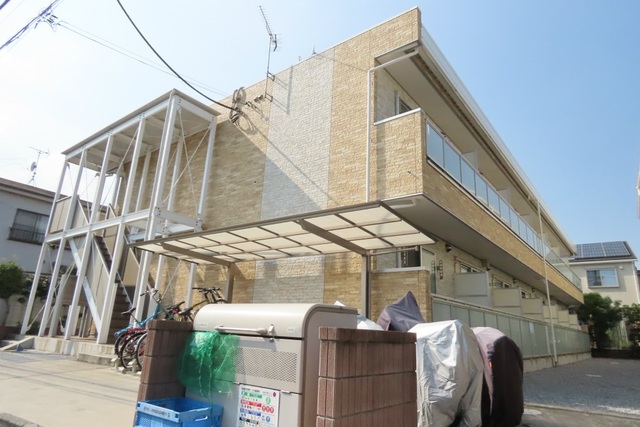 14/15 エントランス