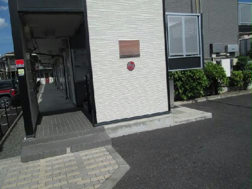 13/21 エントランス