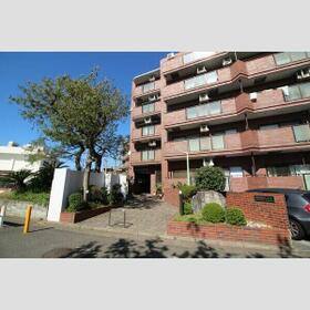 14/16 エントランス