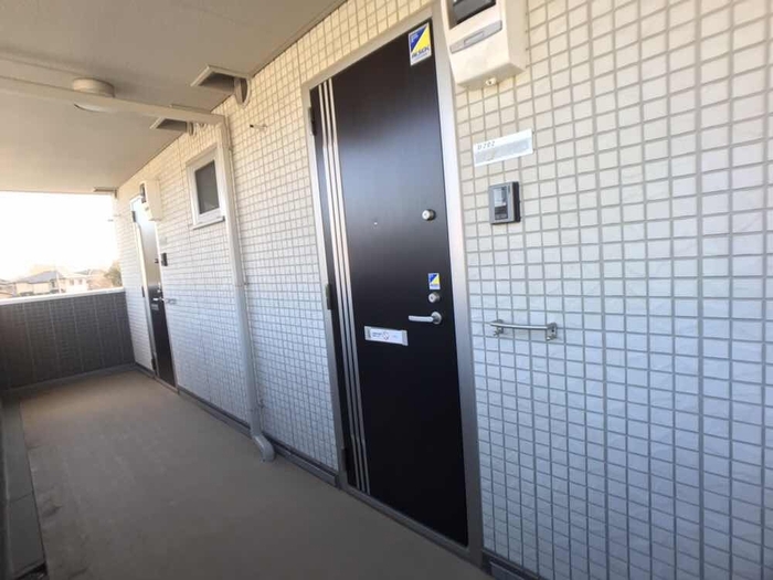 18/21 エントランス