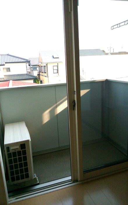 14/28 バルコニー