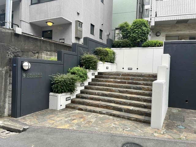 1/13 外観